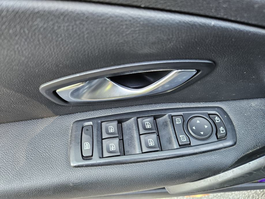 Renault Megane Grandtour 1.5 dCi 78 kW – 6 brzina – REG. 07/2027, fotografija 15