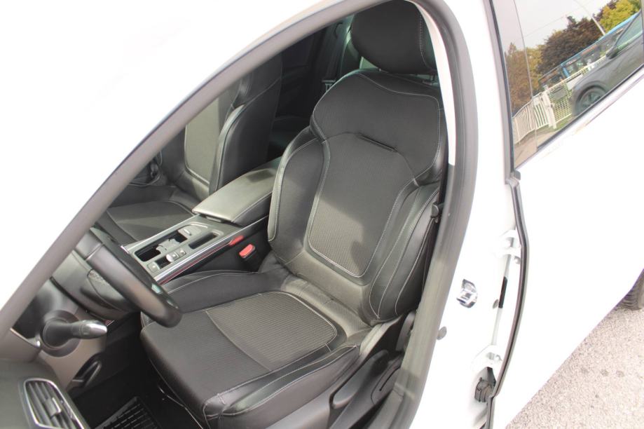 Renault Megane Grandtour 1.5 dCi Intens *LED, NAVIGACIJA*, fotografija 11
