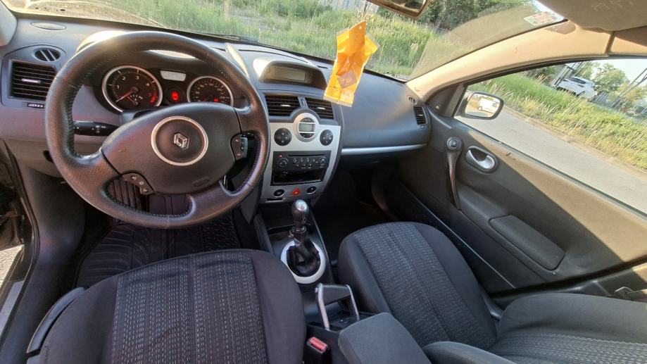 Renault Megane Grandtour 1,5 dCi, fotografija 12