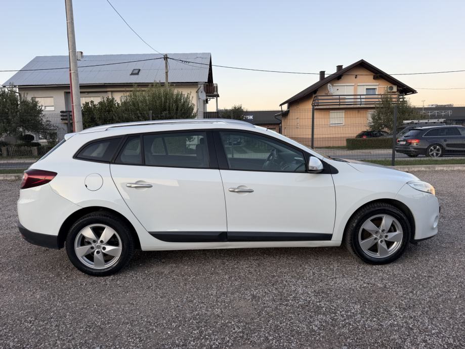 Renault Megane Grandtour 1,5 dCi - REG. GODINU DANA- GARANCIJA, fotografija 6