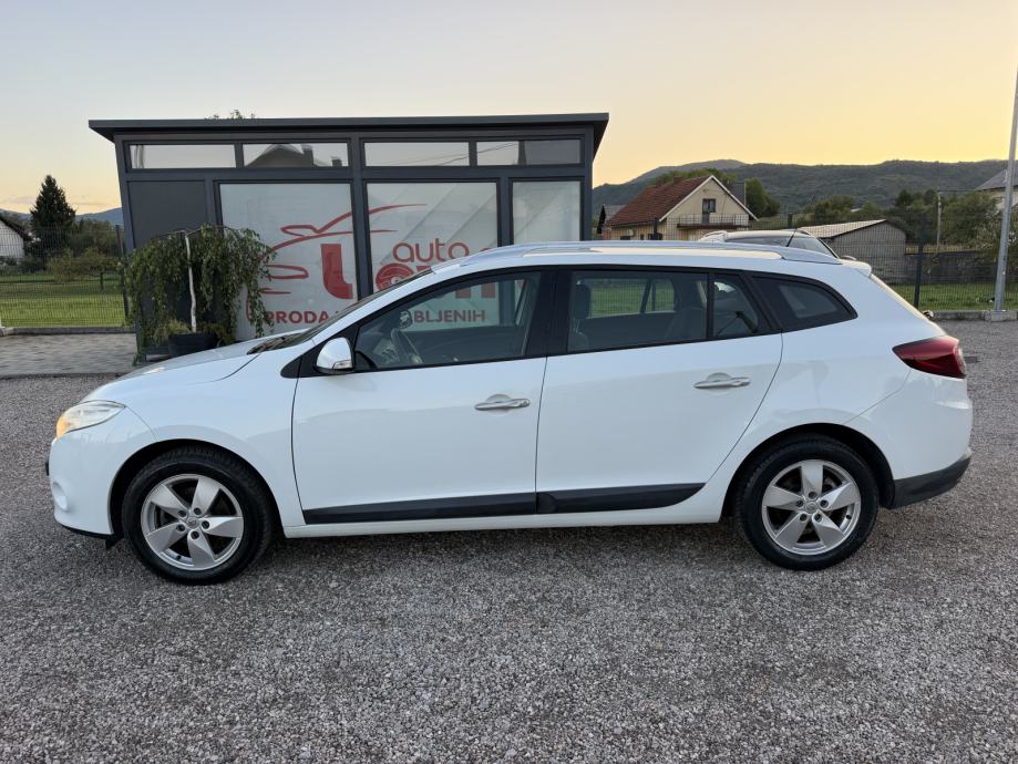 Renault Megane Grandtour 1,5 dCi - REG. GODINU DANA- GARANCIJA, fotografija 7