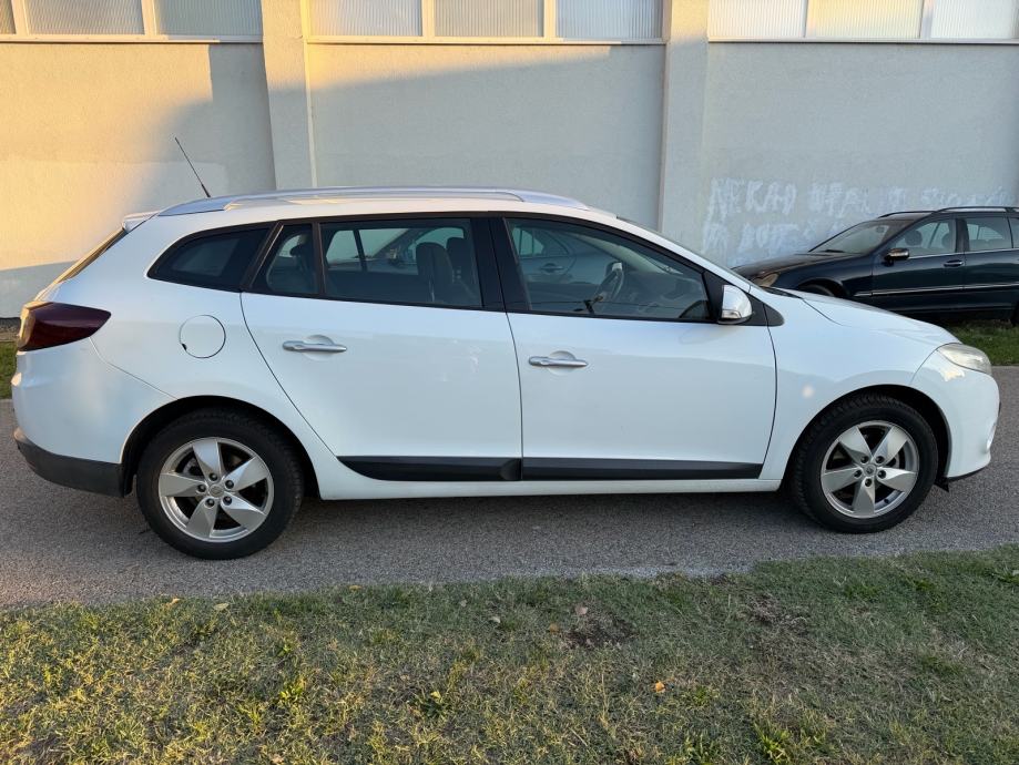 RENAULT MEGANE GRANDTOUR 1.5 DCI, fotografija 8