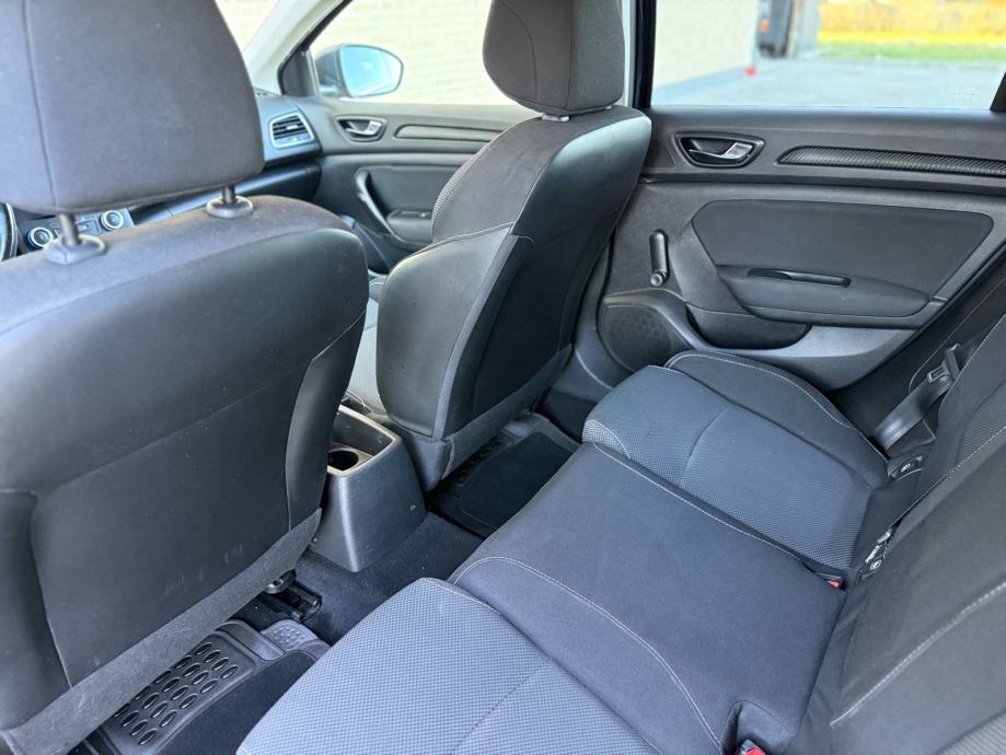 Renault Megane Grandtour 1.5 dCi • ZEN OPREMA • 6 BRZINA • EURO 6 •, fotografija 19