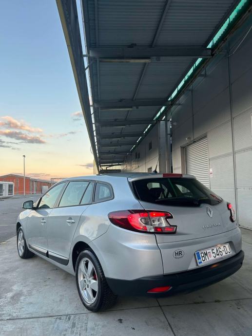 Renault Megane Grandtour 1.5 dCi 2013, REG 09/2027, fotografija 3
