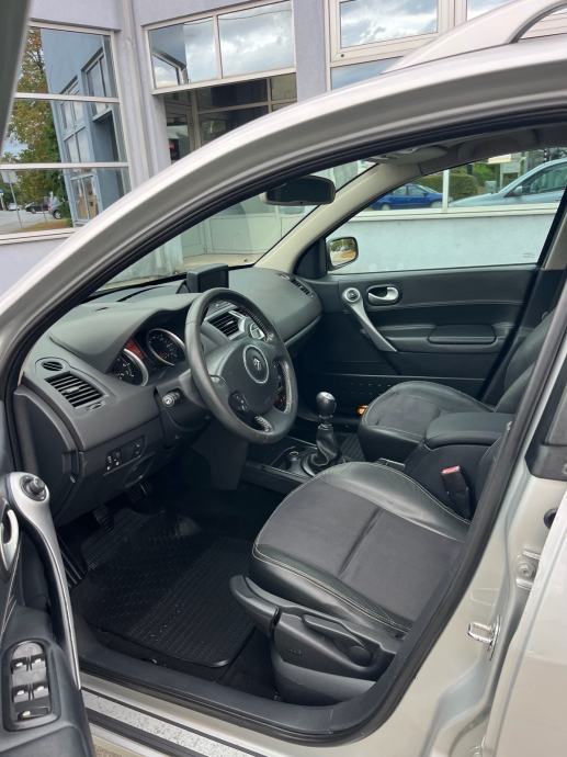 Renault Megane Grandtour 1,9 dCi 130ksSport “FULL OPREMA” kartice/rate, fotografija 12