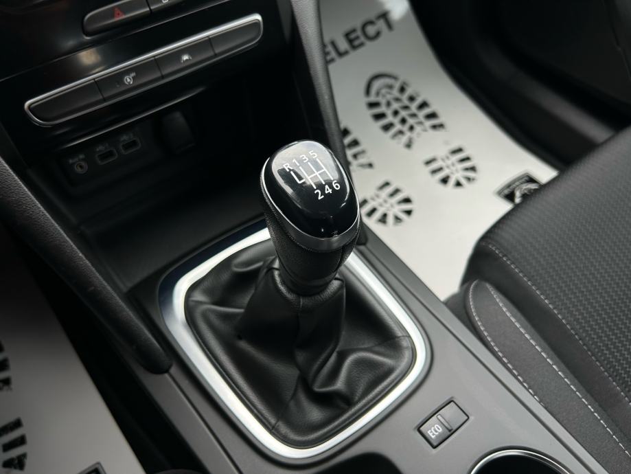 Renault Megane Grandtour dCi - 100.000 KM - SERVIS - GARANCIJA!!, fotografija 19