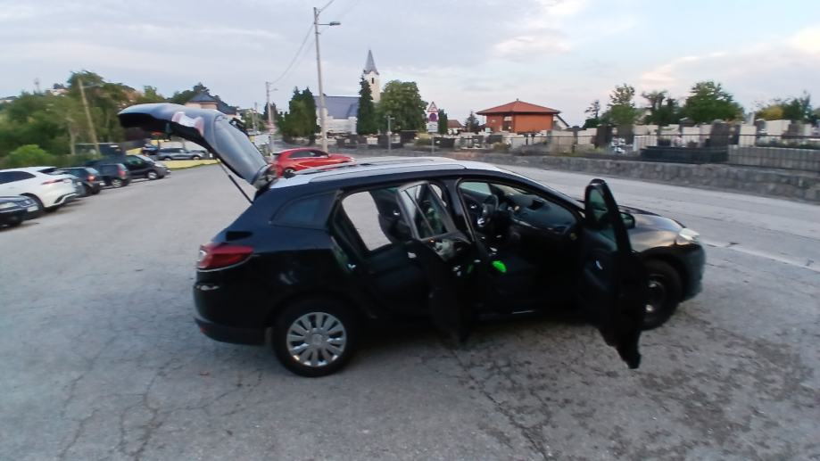 Renault Megane Grandtour dCi 110, fotografija 10