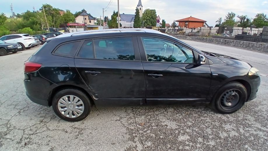 Renault Megane Grandtour dCi 110, fotografija 3