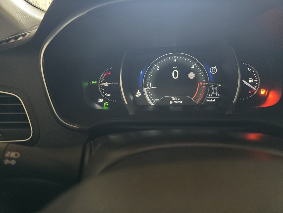 Renault Megane Grandtour dCi 110, fotografija 9