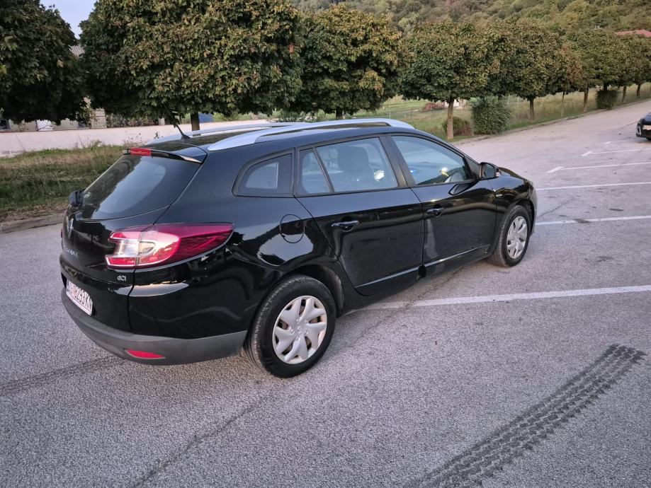 Renault Megane Grandtour dCi, fotografija 3