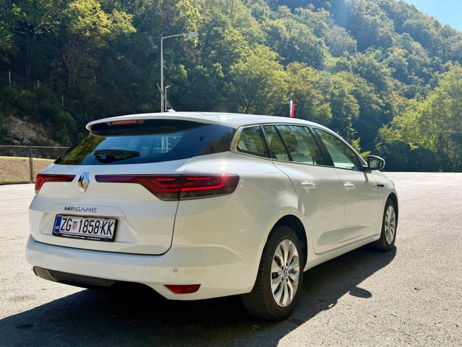 Renault Megane Grandtour TCe 115, fotografija 3