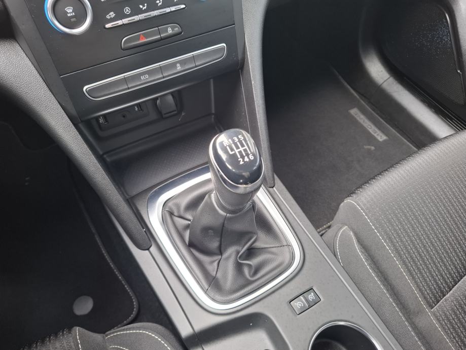 Renault Megane Limousine 1.3 16V - LEPO OHRANJEN - ZNANA SERVISNA ZGOD, fotografija 13
