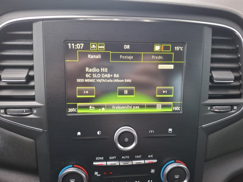 Renault Megane Limousine 1.3 16V - LEPO OHRANJEN - ZNANA SERVISNA ZGOD, fotografija 17