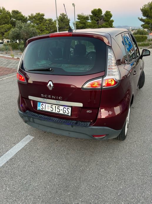 Renault Scenic 1.5 dci, fotografija 6