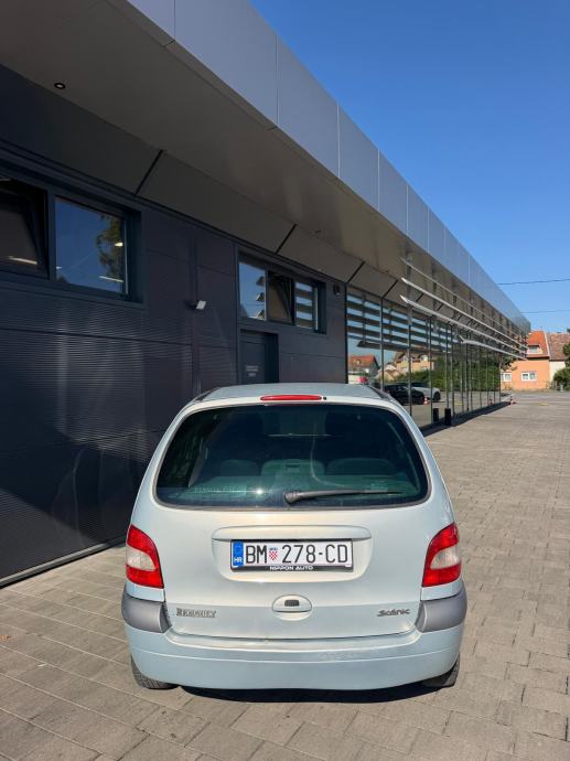 Renault Megane Scenic 1.6 - REGISTRIRAN 02/2027 - KLIMA - AUTOKREDIT, fotografija 4