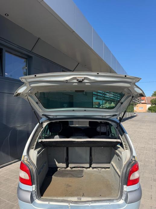 Renault Megane Scenic 1.6 - REGISTRIRAN 02/2027 - KLIMA - AUTOKREDIT, fotografija 5