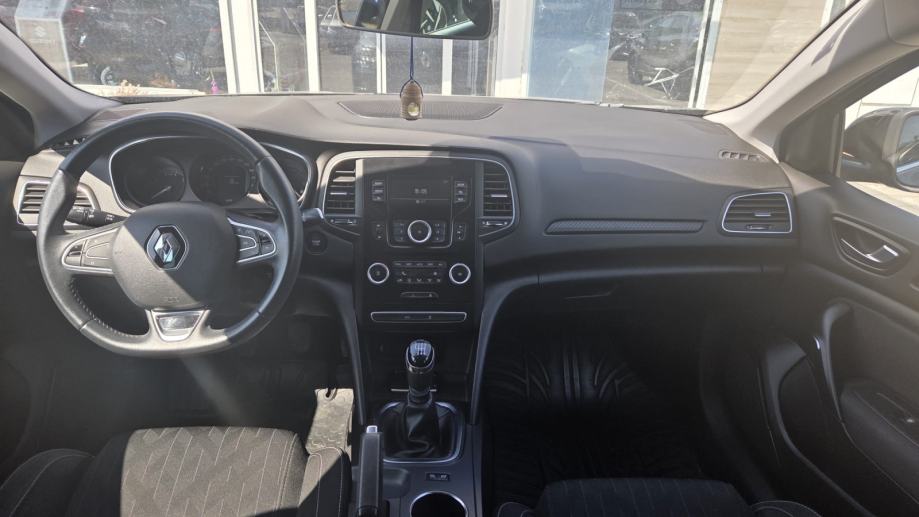 Renault Megane TCe 115, fotografija 5