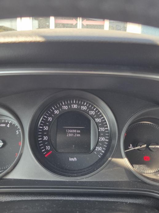 Renault Megane TCe 115, fotografija 7