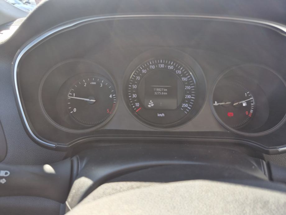 Renault Megane Zen 1.5 dci, fotografija 6