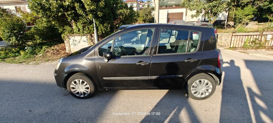 Renault Modus 1.2 (55 kW) 2006. – Napravljen veliki i mali servis, fotografija 2