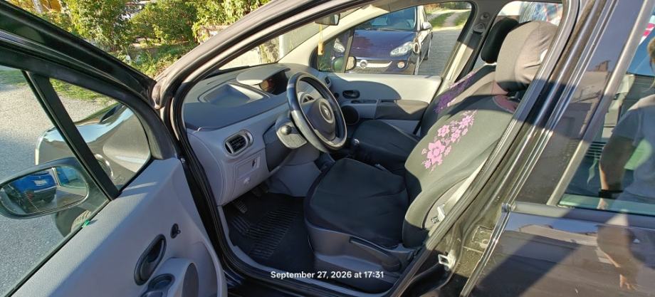 Renault Modus 1.2 (55 kW) 2006. – Napravljen veliki i mali servis, fotografija 9