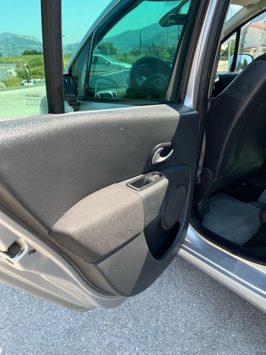 Renault Modus 1,5 dCi, fotografija 7