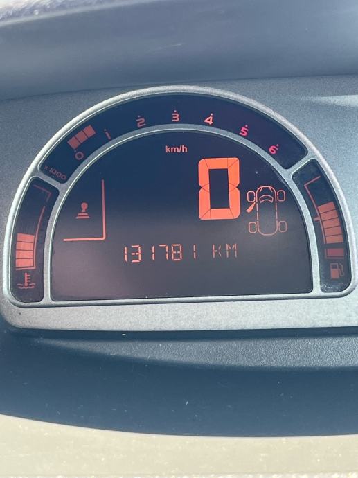 Renault Modus 1,5 dCi, fotografija 8