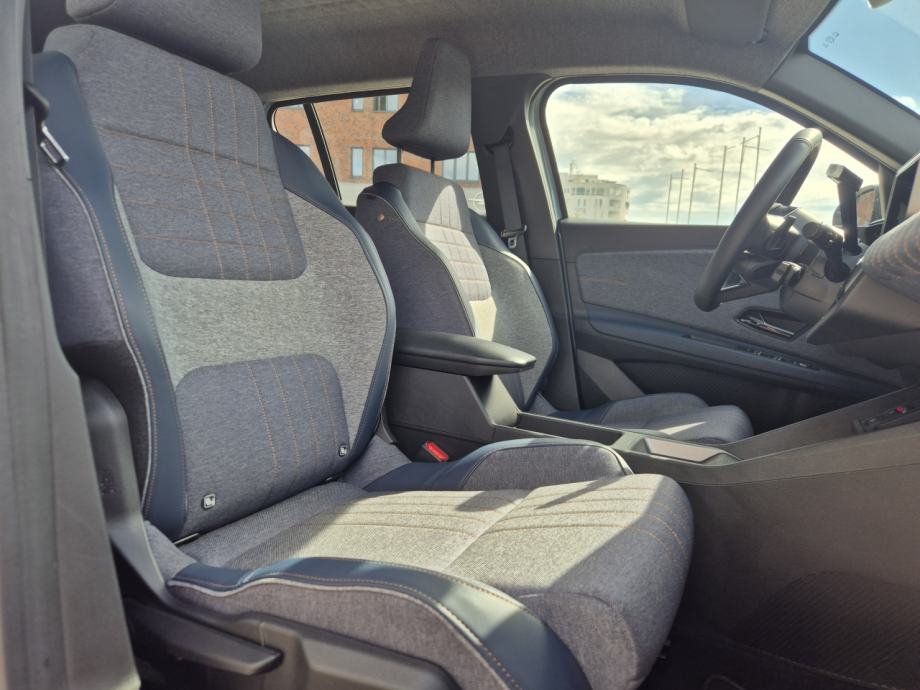 Renault R4 E-Tech 150 Comfort Range Techno, fotografija 10