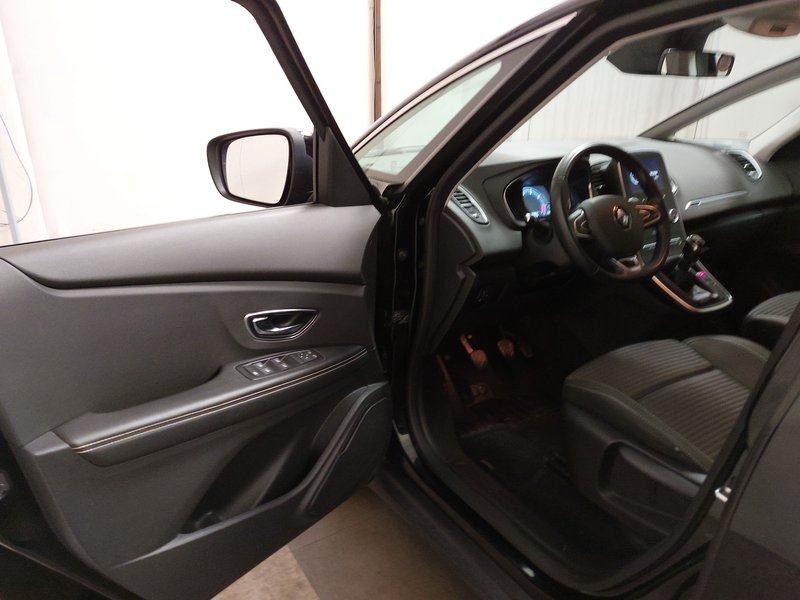 Renault Scenic 1.2 • AHK • bezključni pristup, fotografija 5