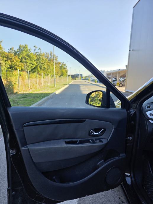 Renault Scenic 1.5 DCi * 2016.GOD. * EURO 6 * BEZ ULAGANJA * 3999€ *, fotografija 9