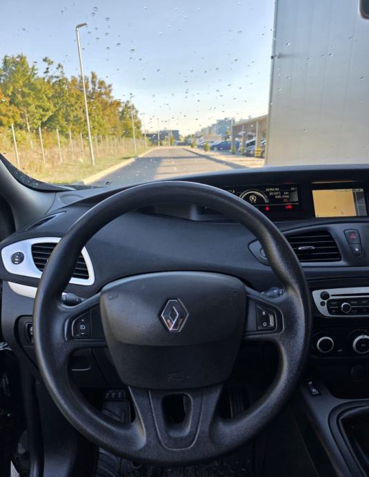 Renault Scenic 1.5 DCi * 2016.GOD. * EURO 6 * BEZ ULAGANJA * 3999€ *, fotografija 20