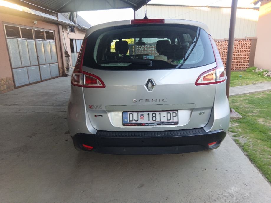 Renault Scenic 1,5 dCi automatik, fotografija 3
