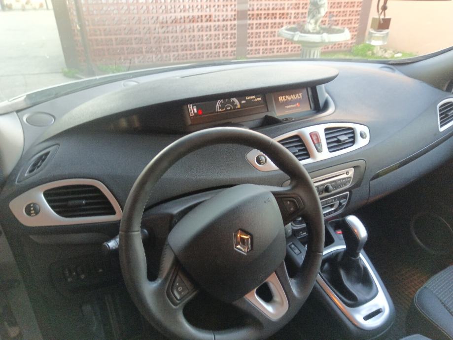 Renault Scenic 1,5 dCi automatik, fotografija 7