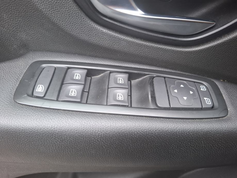 Renault Scenic 1.5 DCi, kraj 2017.g., REG GODINU DANA! TOP STANJE!, fotografija 13