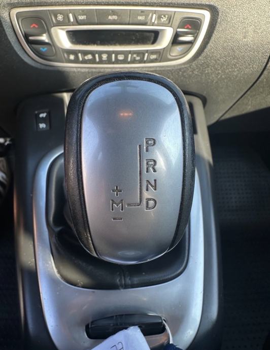Renault Scenic 1,5 dCi •Prilagođen za invalide•, fotografija 13