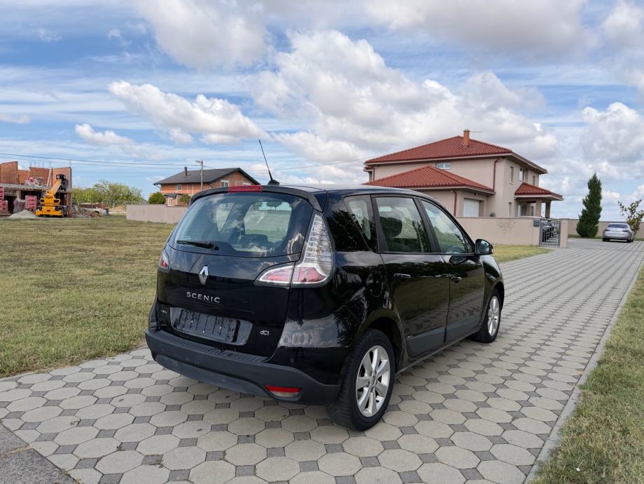Renault Scenic 1,5 dCi reg:7/2027, fotografija 3