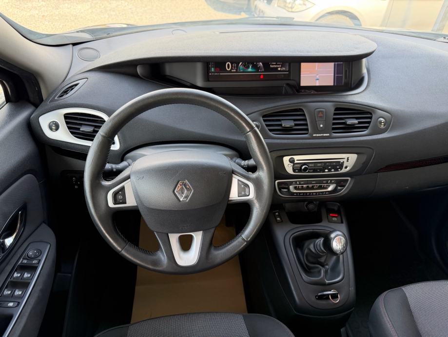 Renault Scenic 1,5 dCi reg:7/2027, fotografija 12