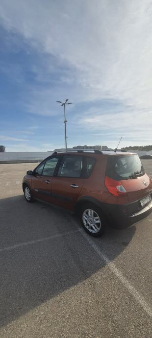 Renault Scenic 1,6 16V, fotografija 2