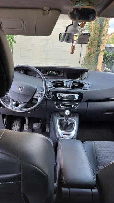 Renault Scenic 1.6 dci BOSE edition, fotografija 11