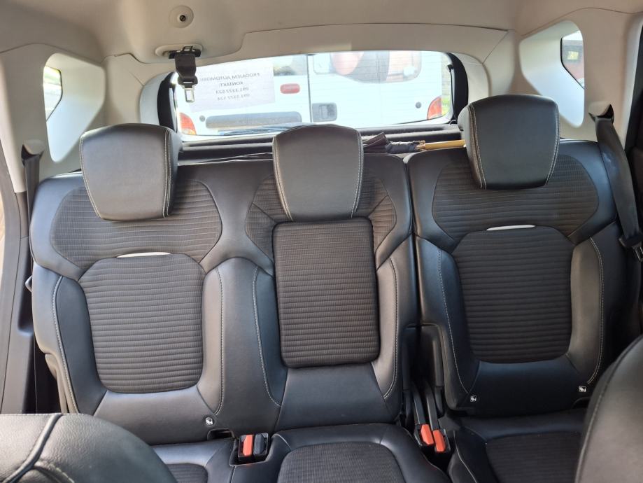 Renault Scenic 1.6 DCI INTENSE, fotografija 10