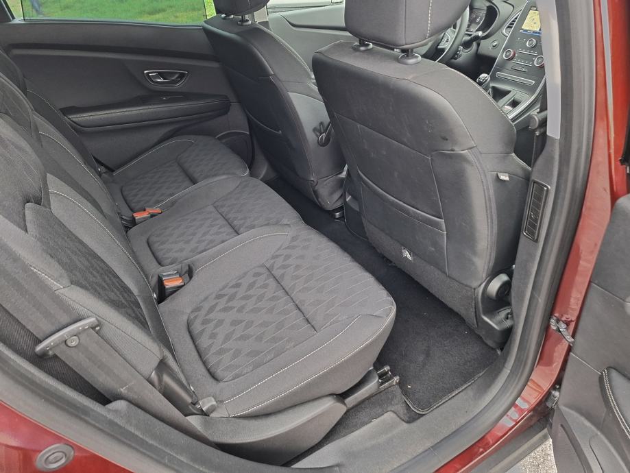 Renault Scenic 1.7 BLUE dCi Limited , servisna 122 tkm, fotografija 11