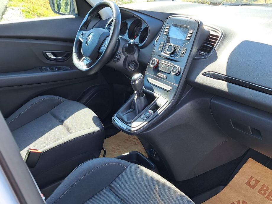 Renault Scenic 1.7 Blue dCi, fotografija 19