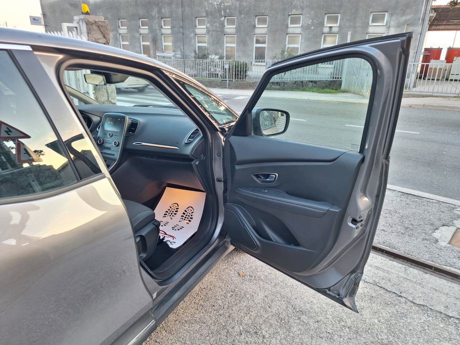 Renault Scenic 1.7 dCi Intens(KOŽA/LED/NAVIGACIJA)REG.03/27, fotografija 15