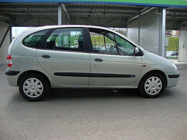 Renault Scenic 1.9 dTi 2002 g., 2002 god.