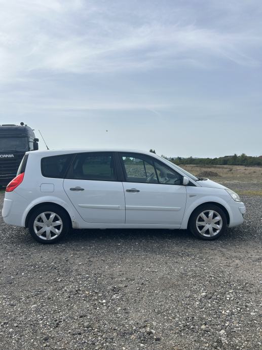 Renault Scenic 2,0 16V, fotografija 7