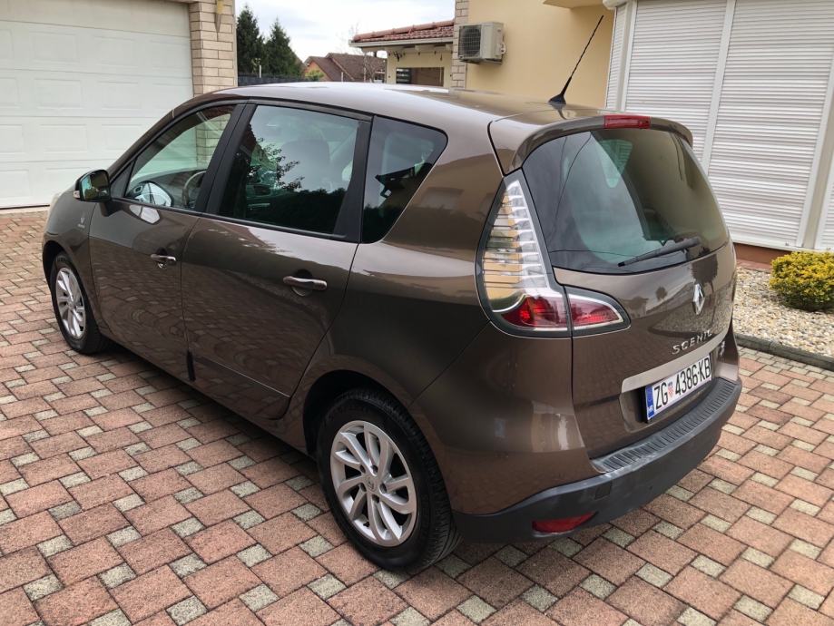 Renault Scenic 1.5 dCi 110 Limited,klima,temp,senzori,reg.do 02/2027., fotografija 5