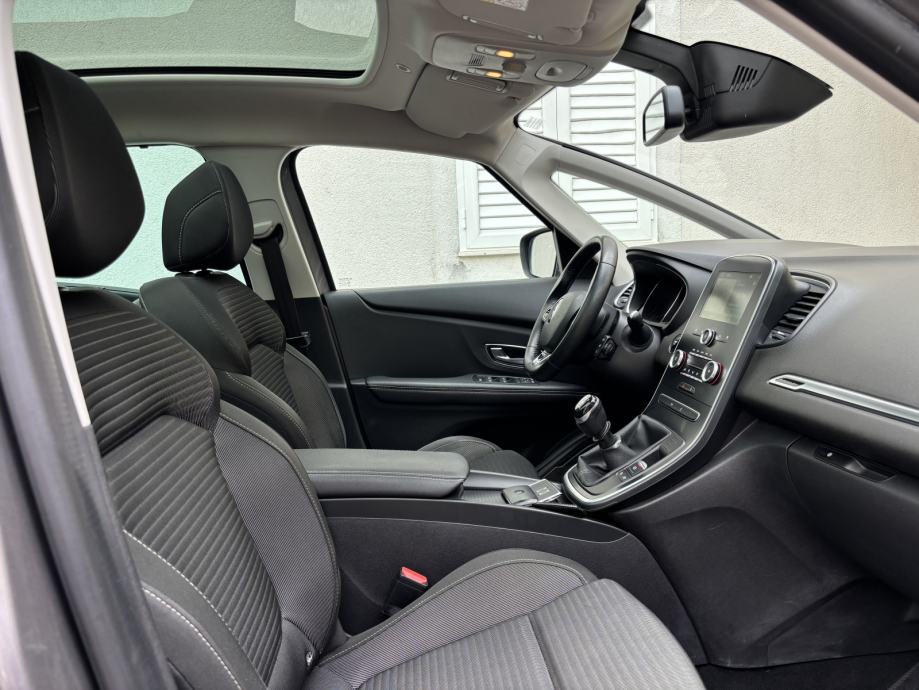 Renault Scenic 1.5 Dci 110, fotografija 13