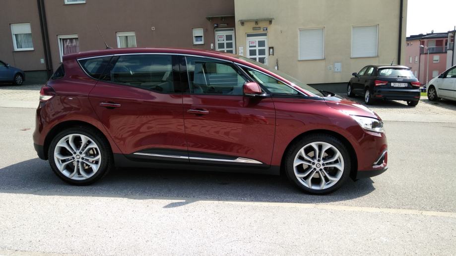 Renault scenic 2022