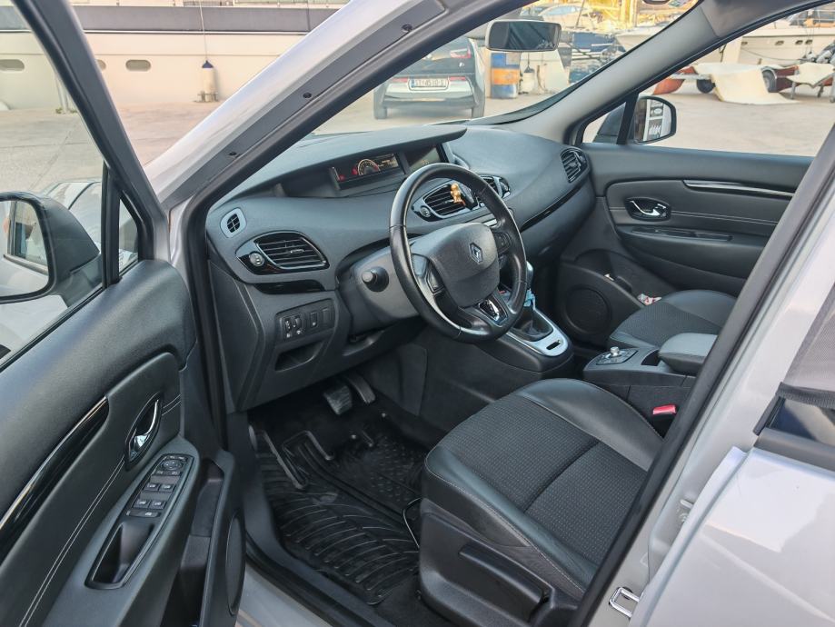 Renault Scenic dCi automatik, fotografija 7