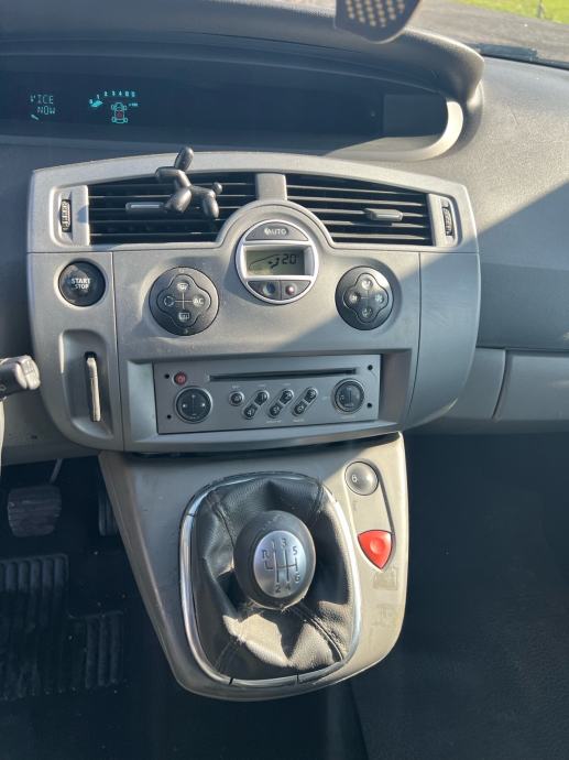 RENAULT SENIC 1,5 DCI ***AUT KLIMA,EL STAKLA,PANORAMA***, fotografija 15
